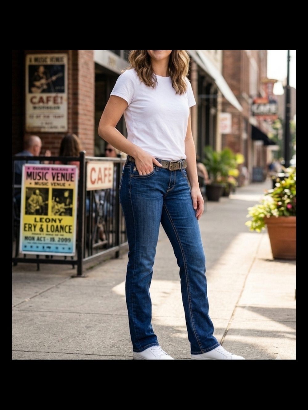 BKE Boutique Women's Straight-Leg Jeans in Indigo Blue